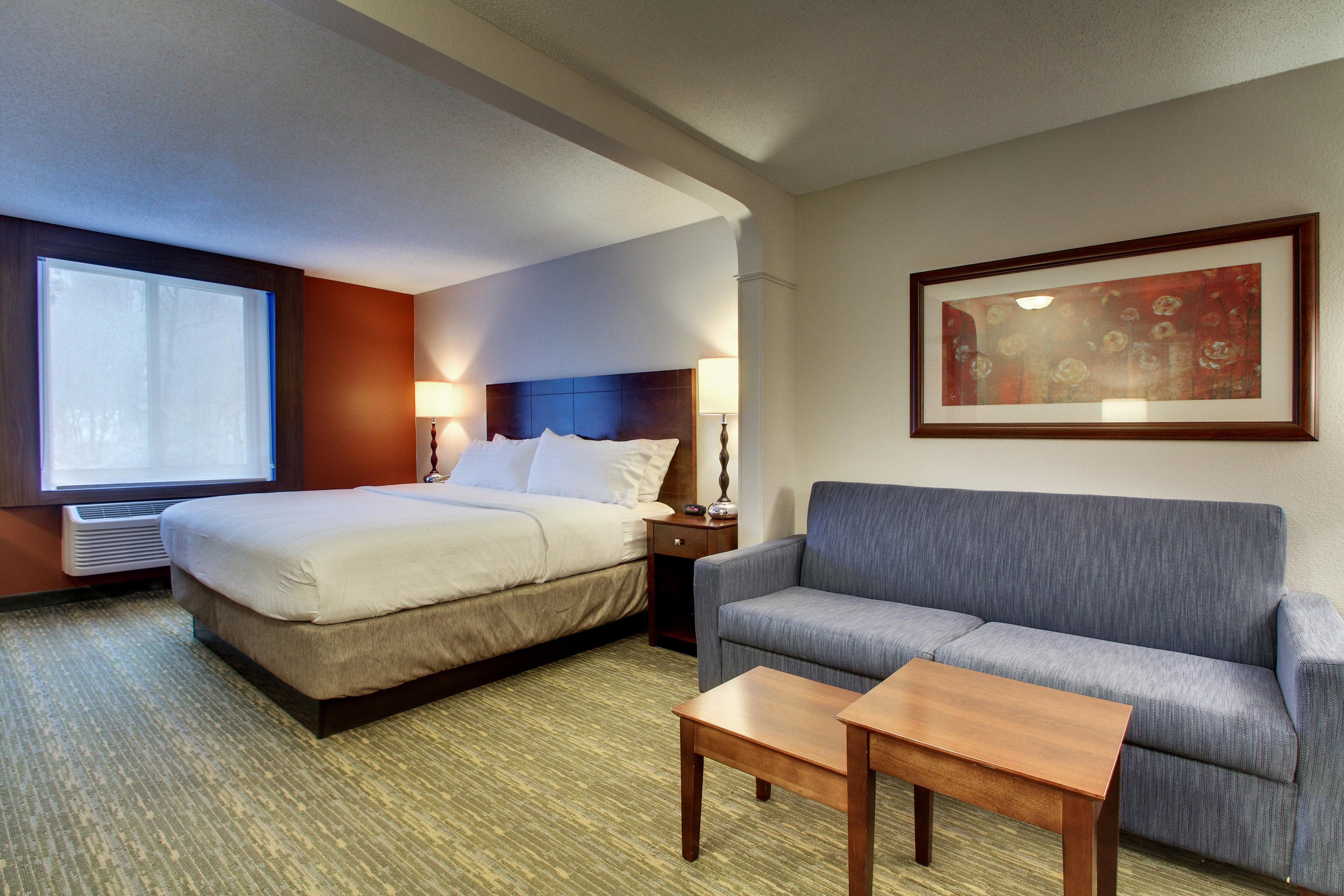 Holiday Inn Express & Suites - Lincoln East - White Mountains By Ihg Exterior photo